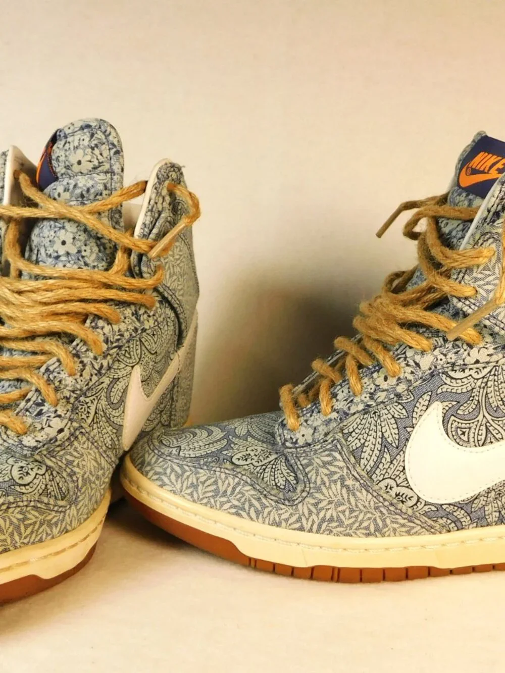 Nike Dunk Sky Hi Blue Recall Liberty of London Women's Size 8.5 Shoes 529040-401